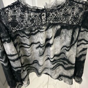 NWOT WHITE HOUSE BLACK MARKET lace blouse.